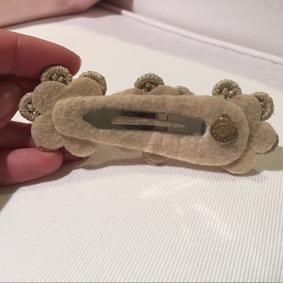 ✨3/15✨ NW Johnny Loves Rosie Crystal Barrette SFH - Picture 4 of 8